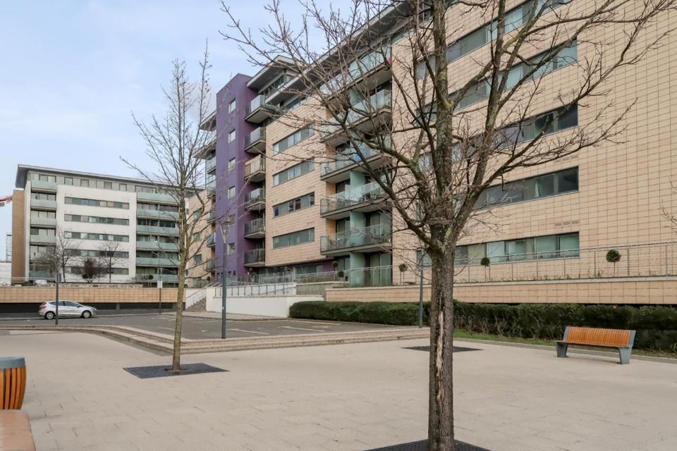 Latitude Court